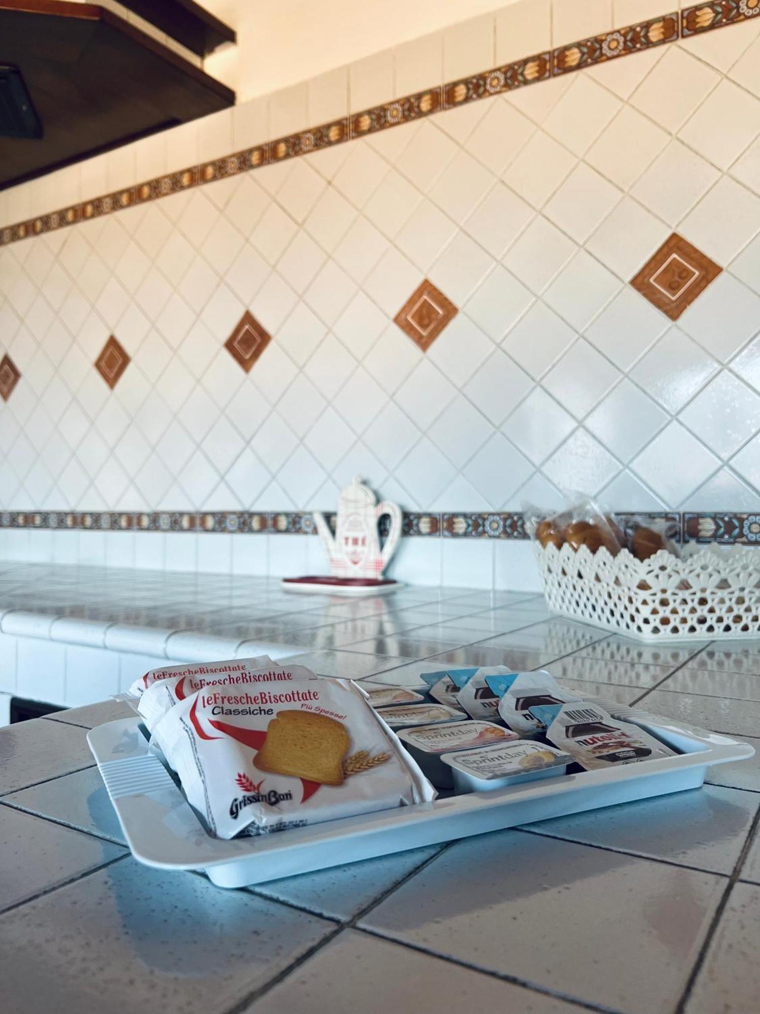 Appartamento Sun House Palermo Esterno foto